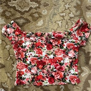 Gianni Bini Red and Black Crop Top